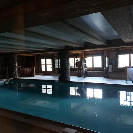 Roselend - Grand 4 Pieces Offrant De Belles Surfaces Situe Dans Au Village Du Chantel ,proche Des Pistes Et Avec Piscine Mae-9204 * Les Arcs (Savoie)